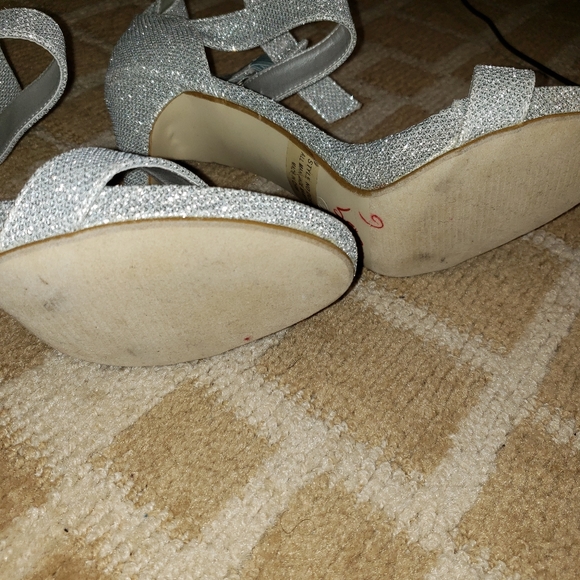 Shoes - Picture 3 of 3